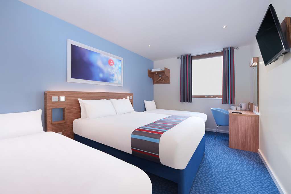 Travelodge Berwick Upon Tweed Room photo